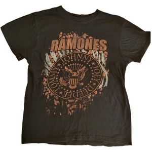 Ramones Mens Womens black tshirt size Medium runs small pop art